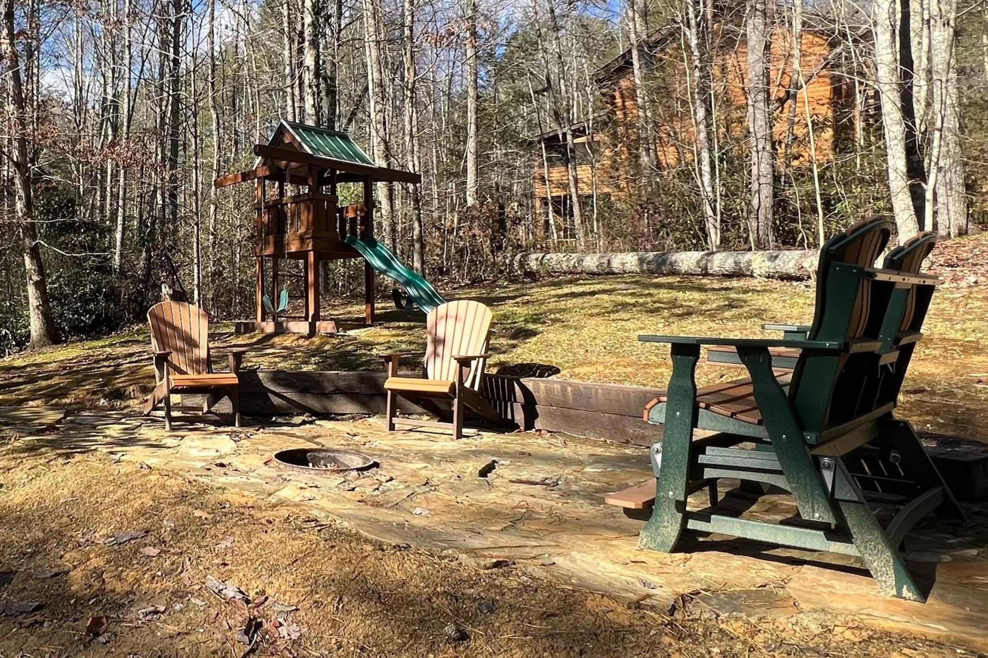 Bearfoot Retreat Villa Waldens Creek Bagian luar foto