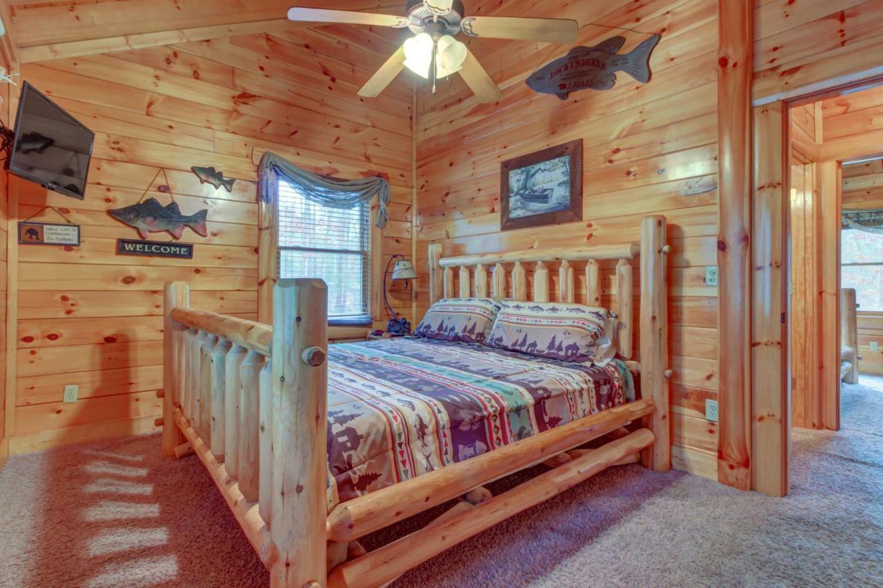 Bearfoot Retreat Villa Waldens Creek Bagian luar foto