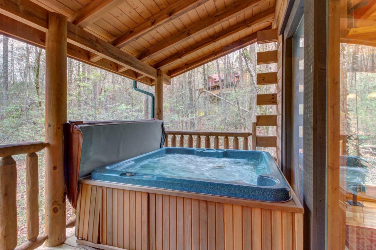 Bearfoot Retreat Villa Waldens Creek Bagian luar foto