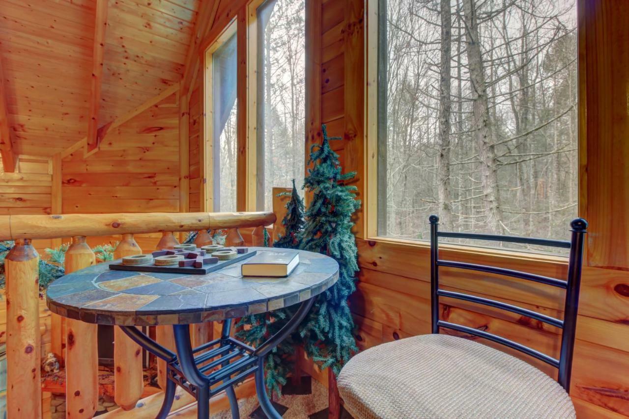 Bearfoot Retreat Villa Waldens Creek Bagian luar foto